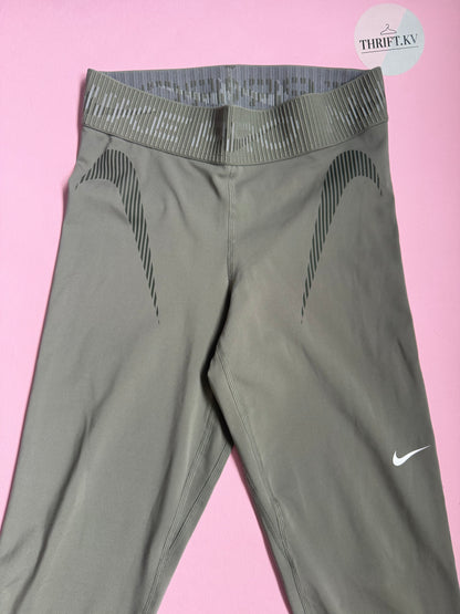 Nike Pro set