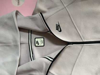 Tech Fleece