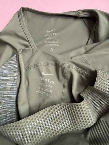 Nike Pro set